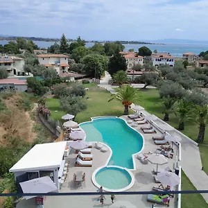 Ξενοδοχείο με διαμερίσματα Domus Hospitality, Βουρβουρού